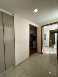 Prive (D19), Condominium #588237411